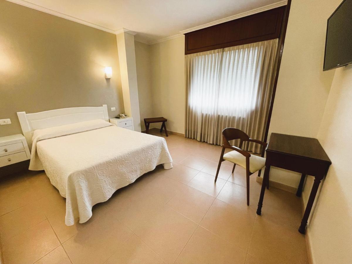 Hotel O Cruceiro Калдас Де Реис Екстериор снимка