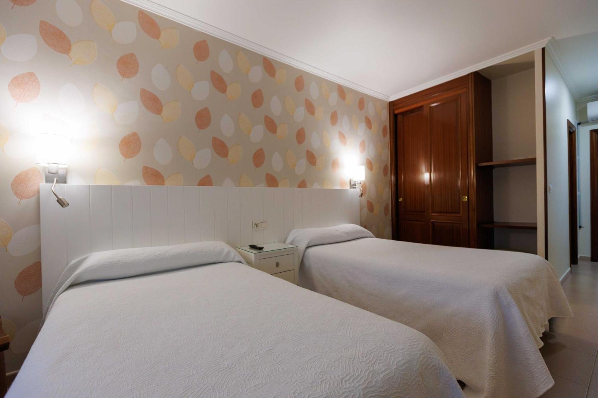 Hotel O Cruceiro Калдас Де Реис Екстериор снимка