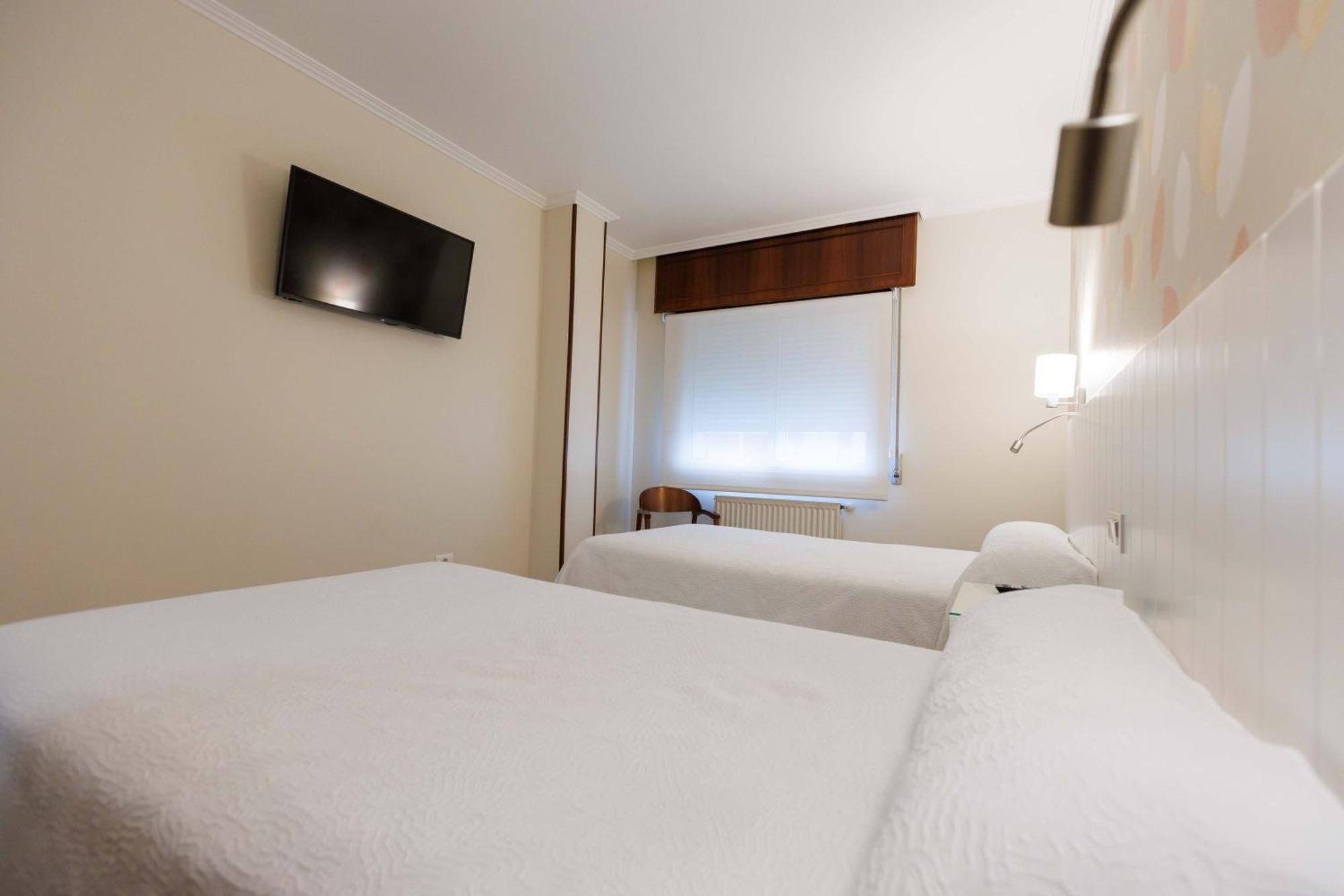 Hotel O Cruceiro Калдас Де Реис Екстериор снимка