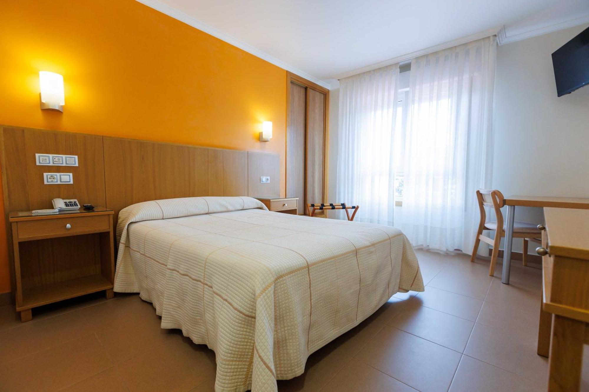 Hotel O Cruceiro Калдас Де Реис Екстериор снимка