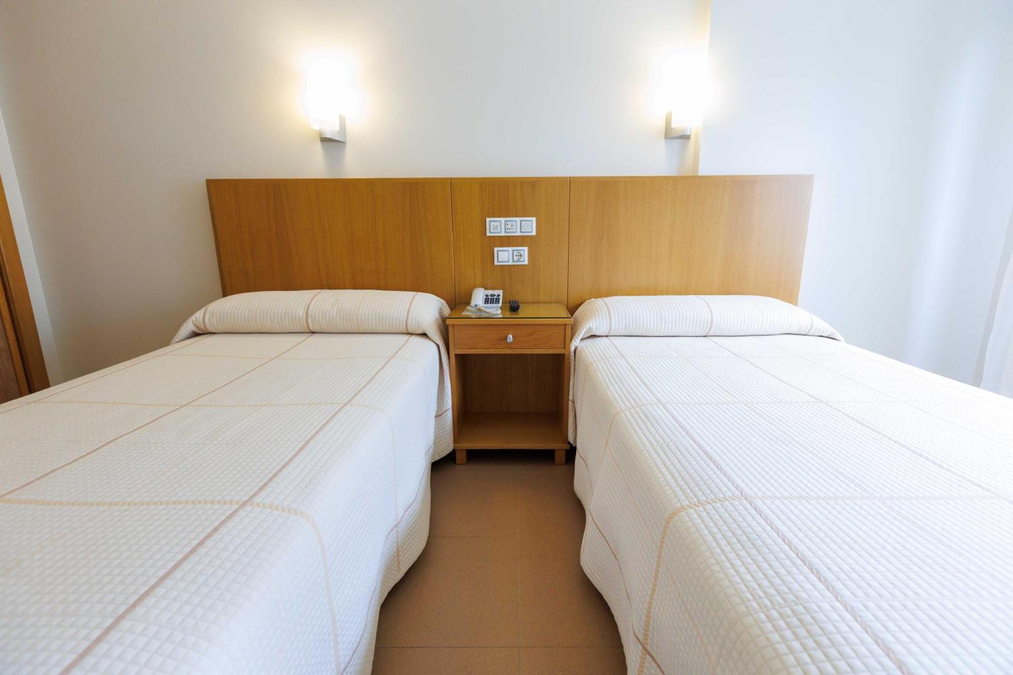 Hotel O Cruceiro Калдас Де Реис Екстериор снимка