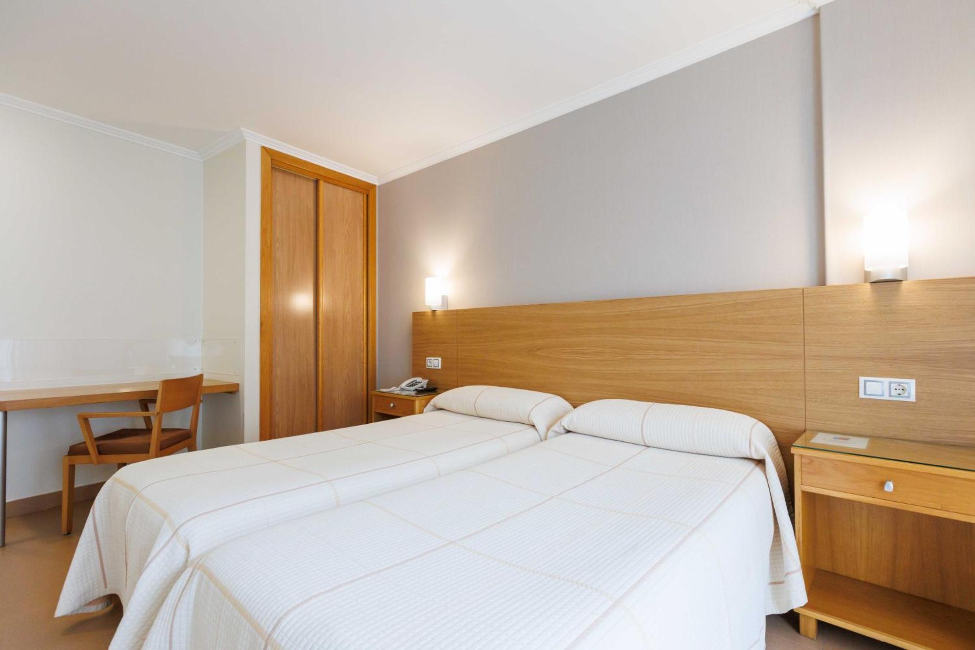 Hotel O Cruceiro Калдас Де Реис Екстериор снимка
