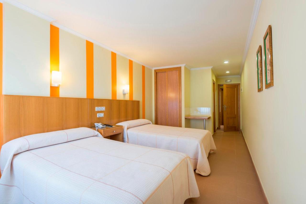 Hotel O Cruceiro Калдас Де Реис Екстериор снимка